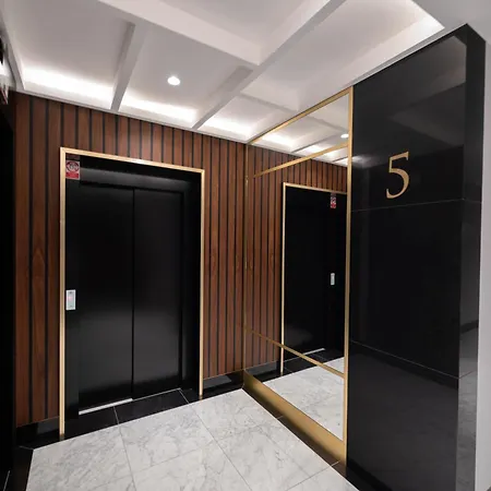 Brabank Riverside Stara Stocznia Premium Sauna & Gym Apartament *
